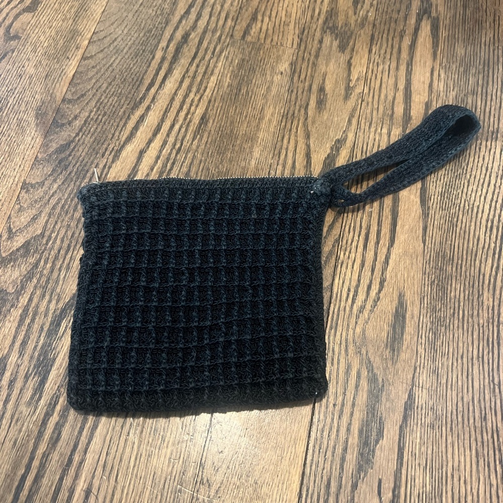 Vintage 1940s-1950s Black Crochet Waffle Knit Wristlet with Talon Zipper